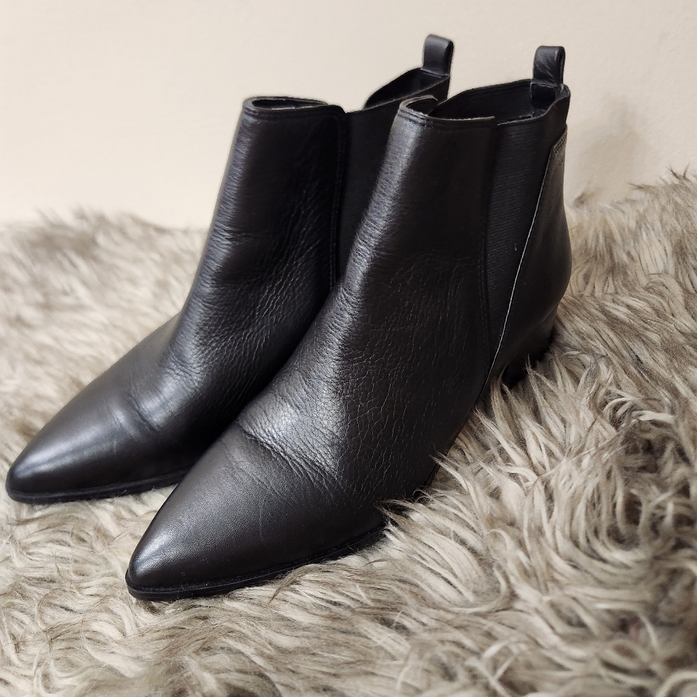 Marc Fisher Boots
